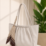 AURA TOTE – Pearl White